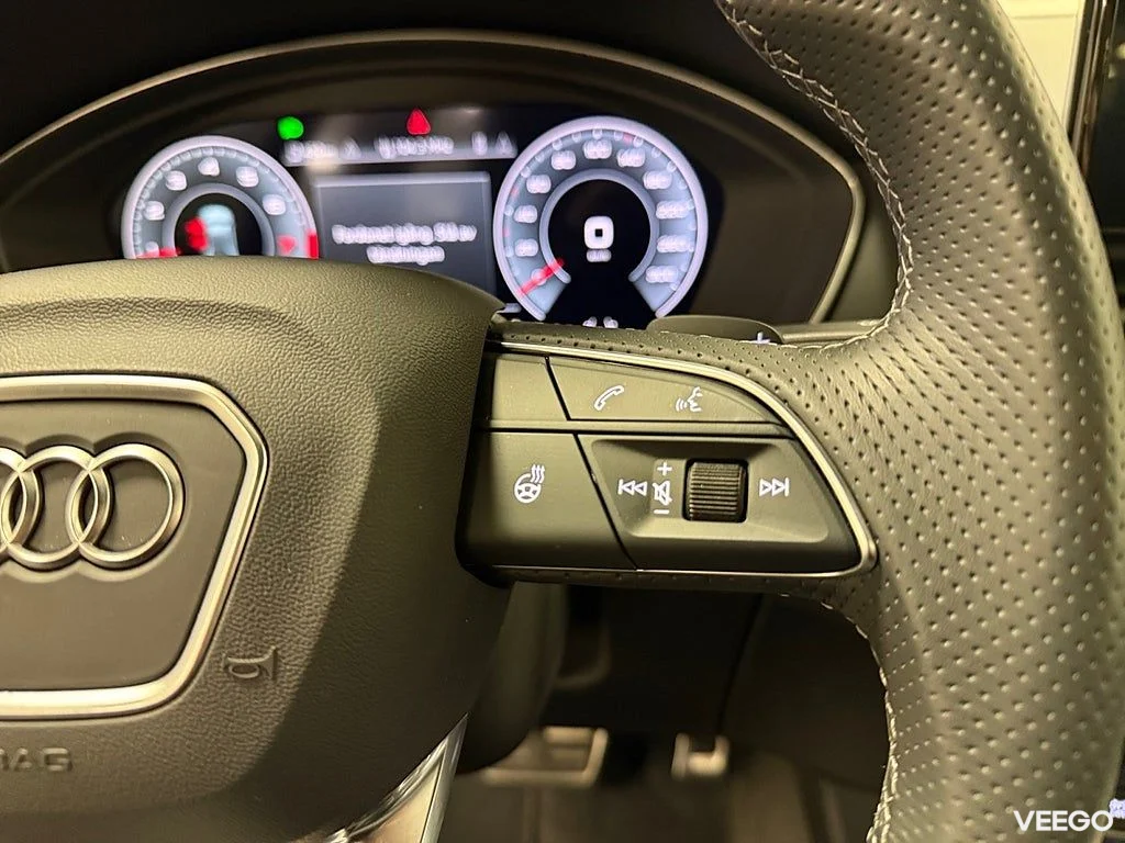 Audi Q5 Sportback 45 TFSI Q 265HK S-Line/Cockpit/Matrix/Moms 195kW