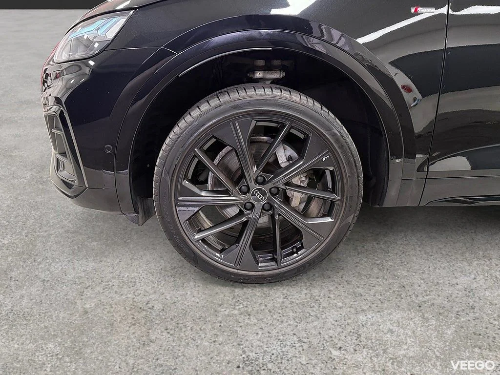 Audi Q5 Sportback 45 TFSI Q 265HK S-Line/Cockpit/Matrix/Moms 195kW