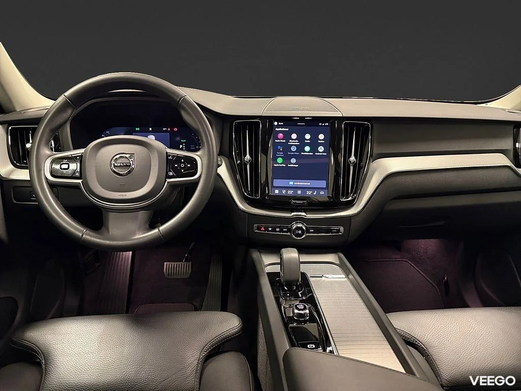 Volvo XC60 T6 AWD 350HK Plus Dark /Pano /360 257kW