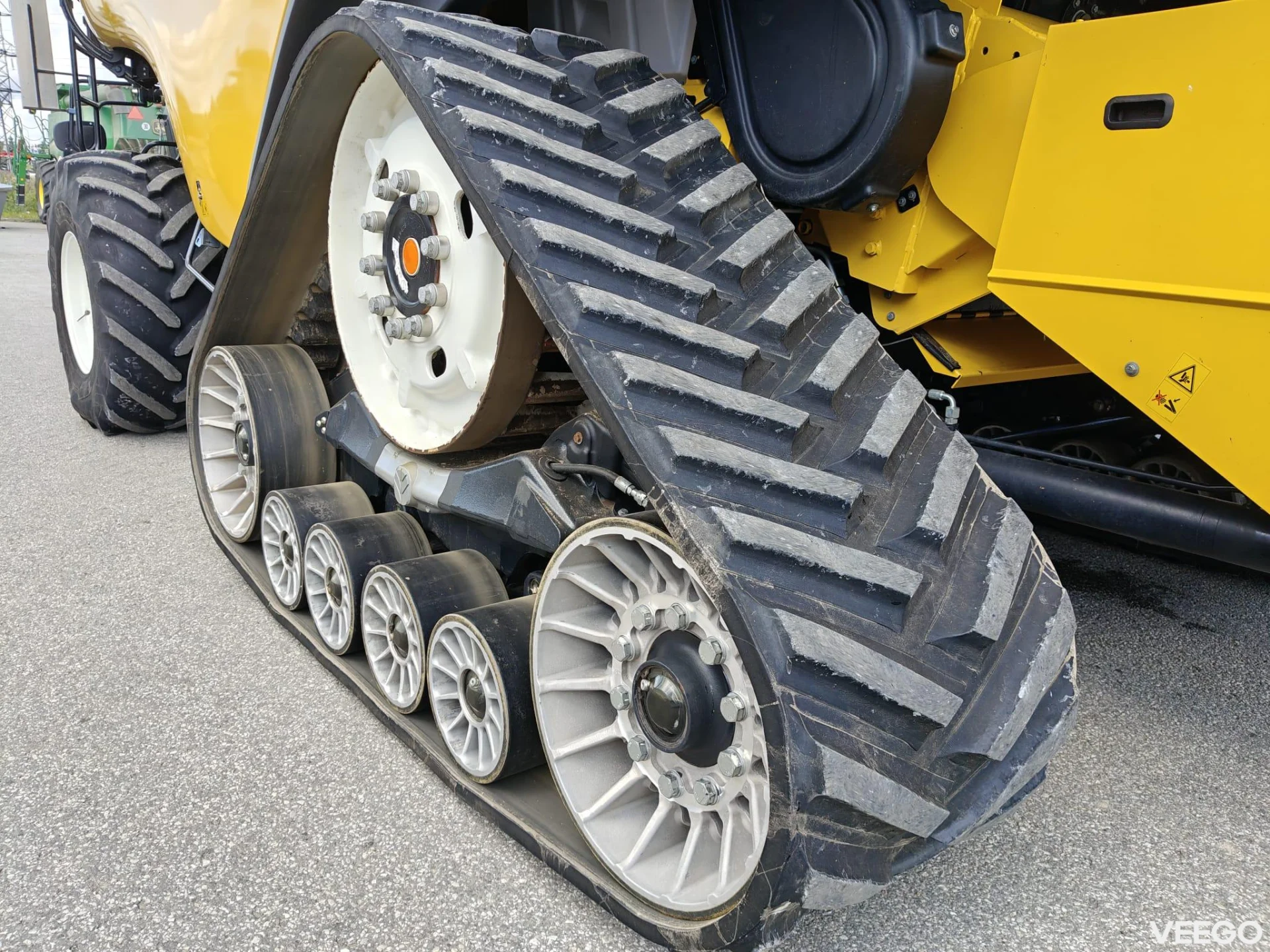 New Holland CR Macdon FD140 515kW