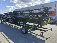 New Holland CR Macdon FD140 515kW thumbnail
