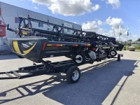 New Holland CR Macdon FD140 515kW thumbnail
