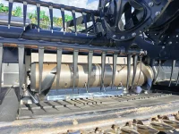 New Holland CR Macdon FD140 515kW thumbnail