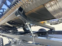 New Holland CR Macdon FD140 515kW thumbnail