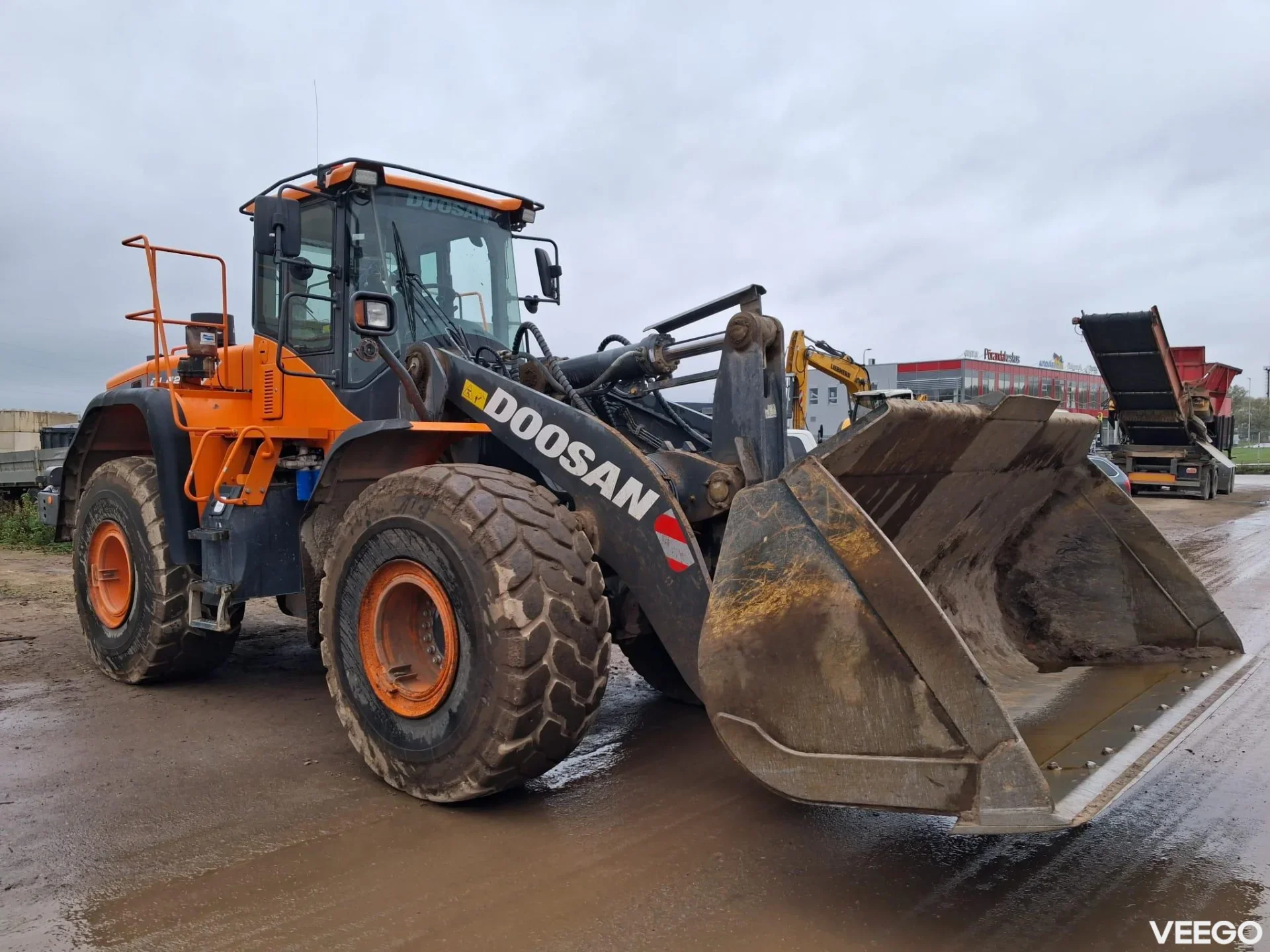 Doosan DL420 232kW