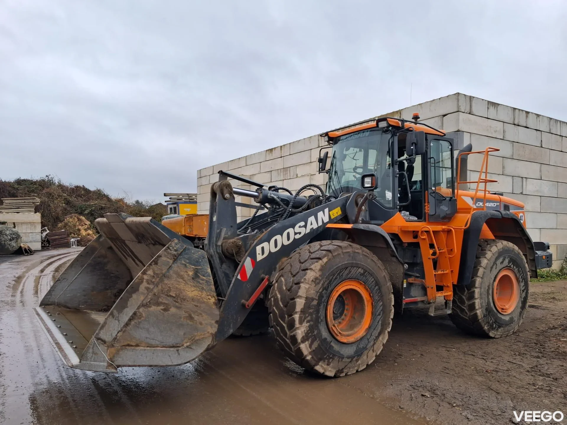 Doosan DL420 232kW