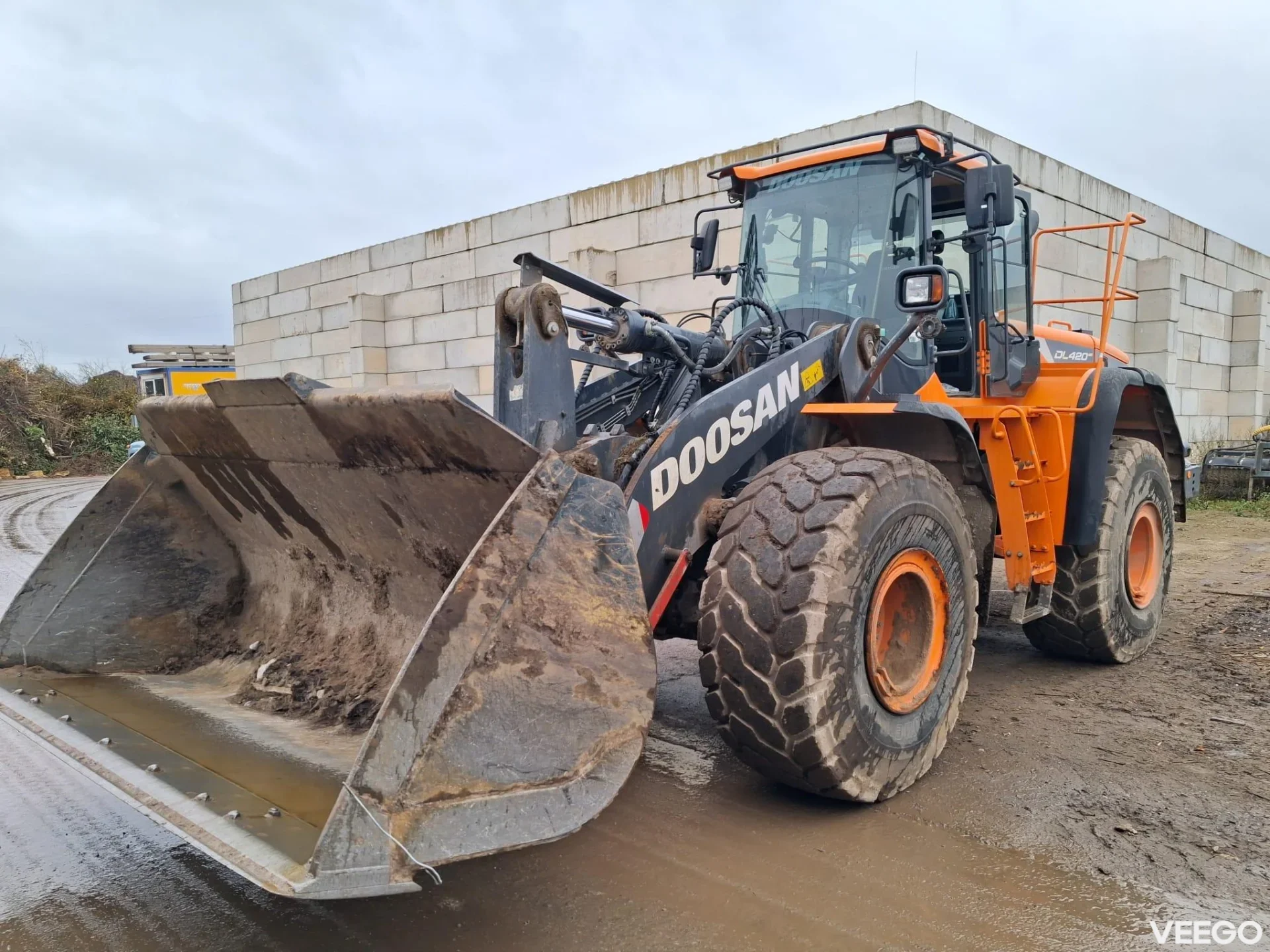 Doosan DL420 232kW