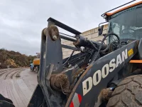 Doosan DL420 232kW thumbnail