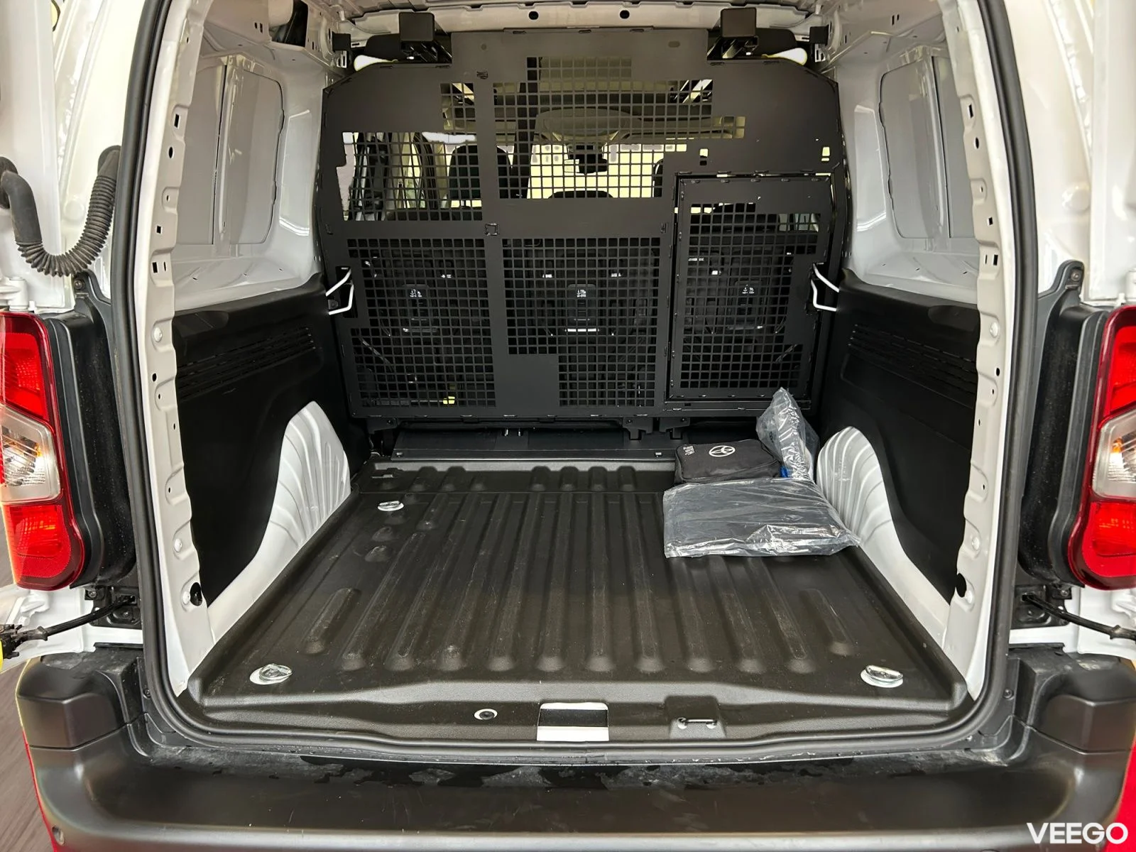 Toyota Proace City Professional Crew Plus Long Double Side Door 1.5 75kW
