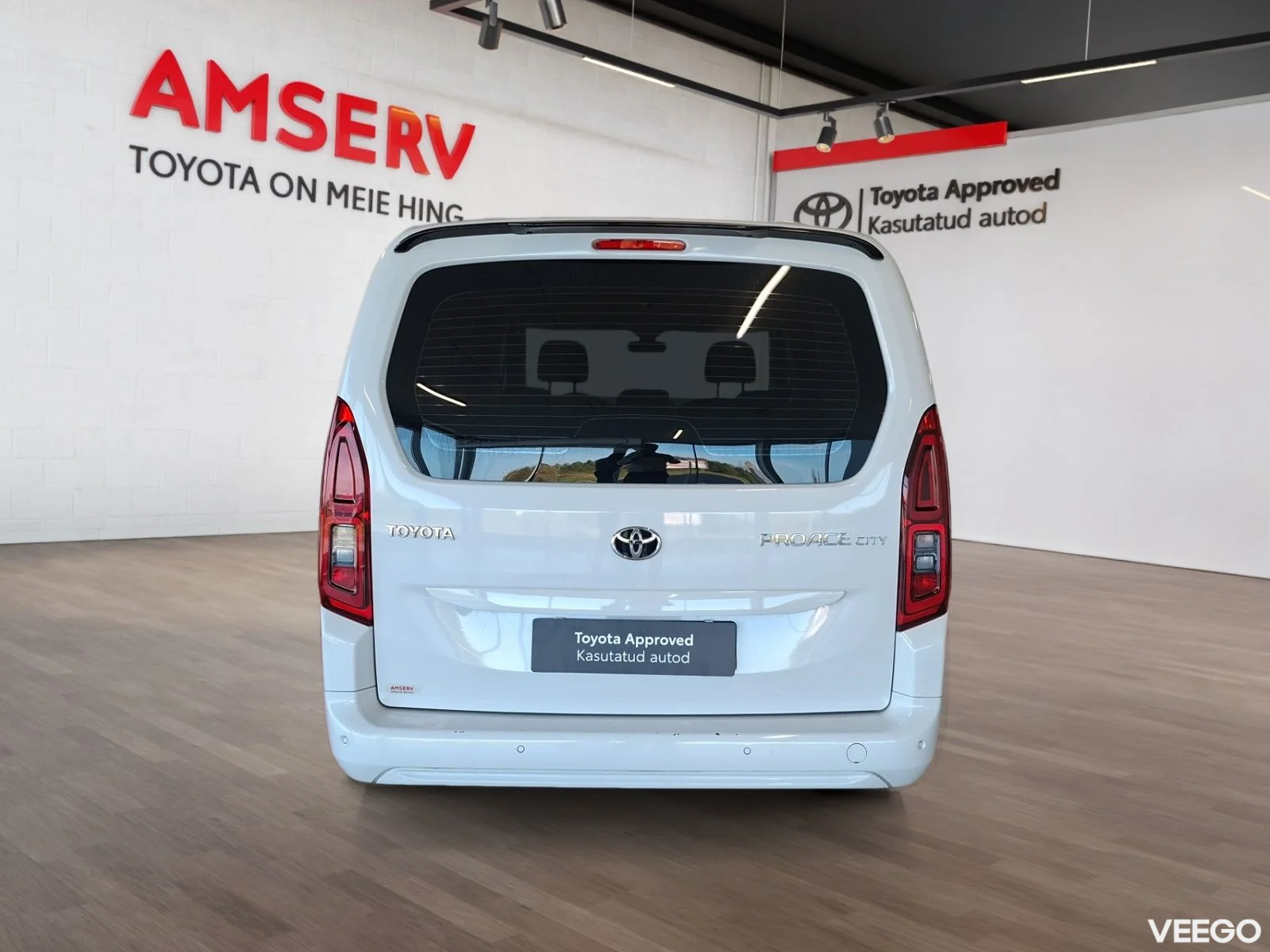 Toyota Proace City Shutle Long Double side door 1.5 96kW