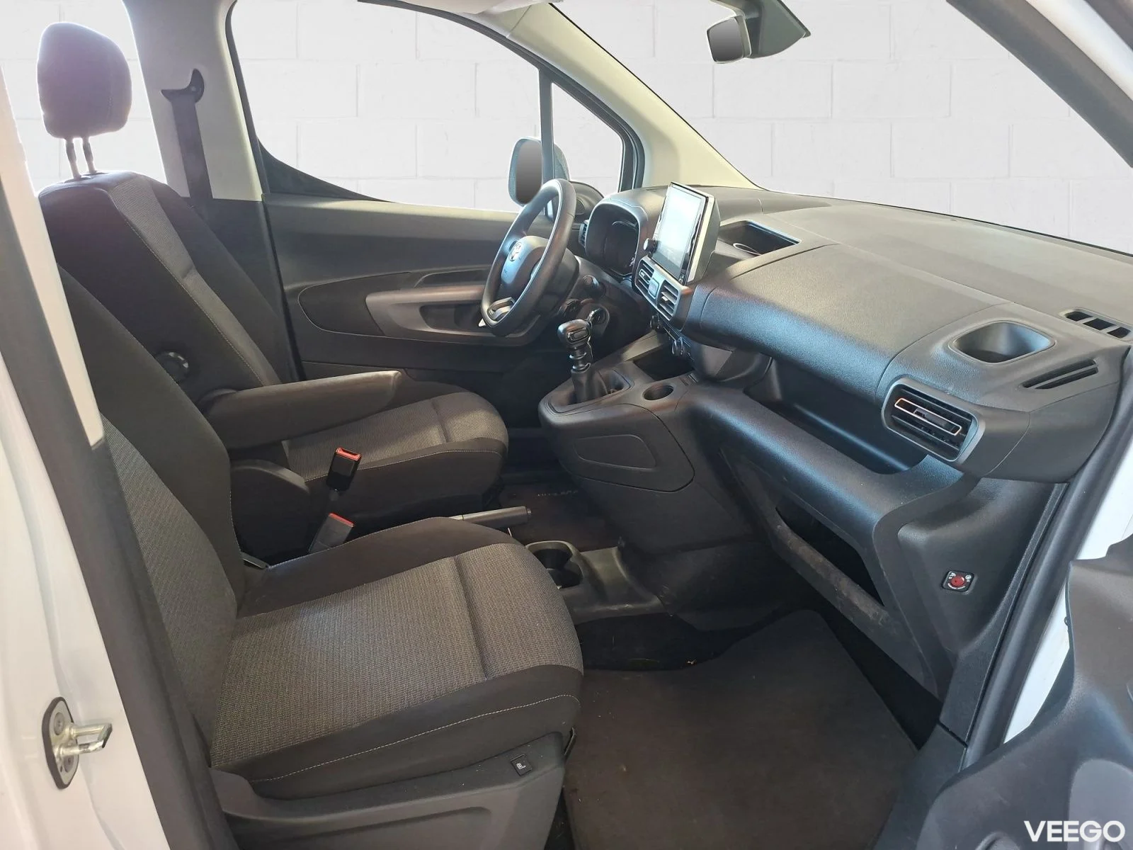 Toyota Proace City Shutle Long Double side door 1.5 96kW