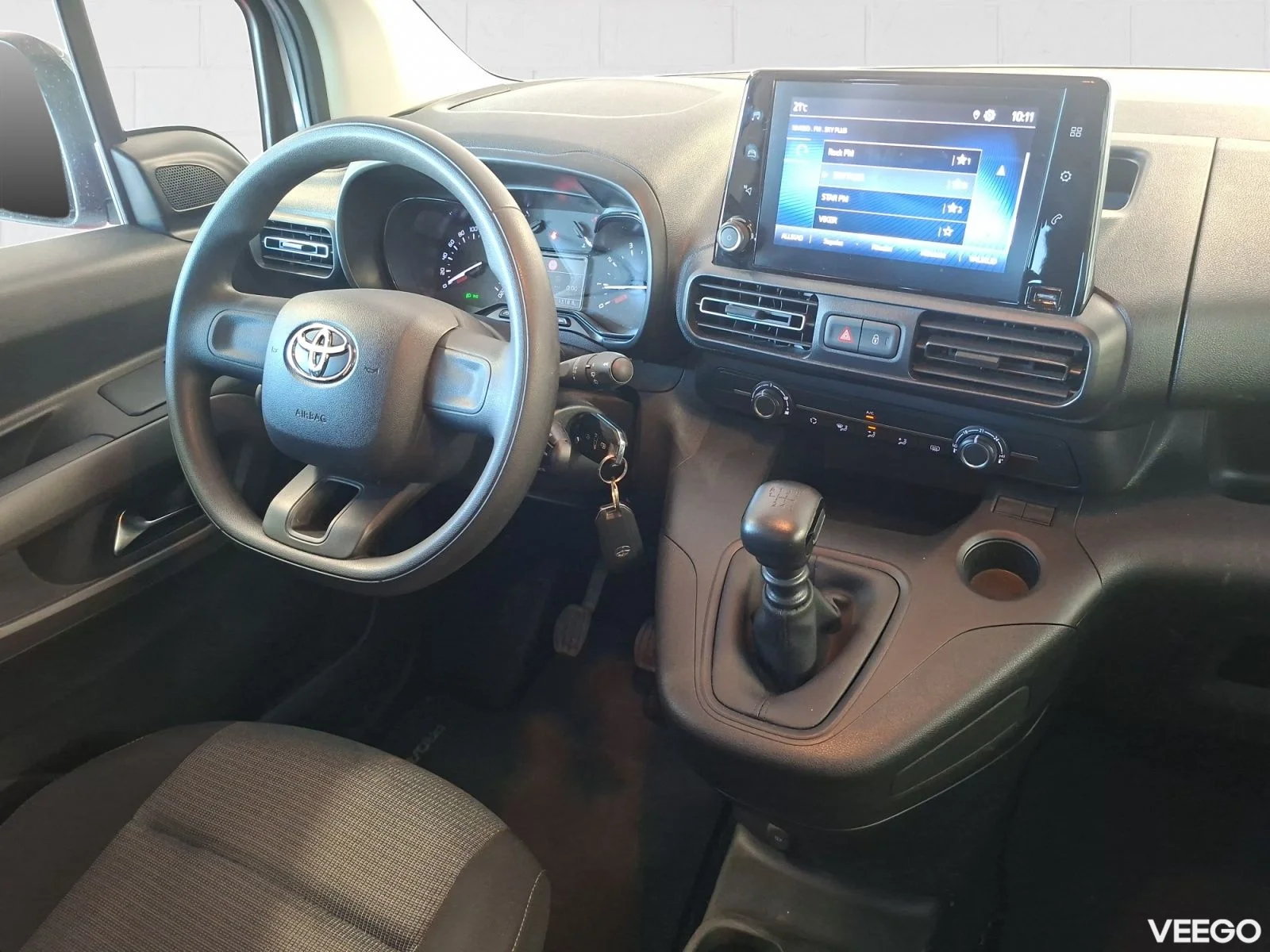 Toyota Proace City Shutle Long Double side door 1.5 96kW