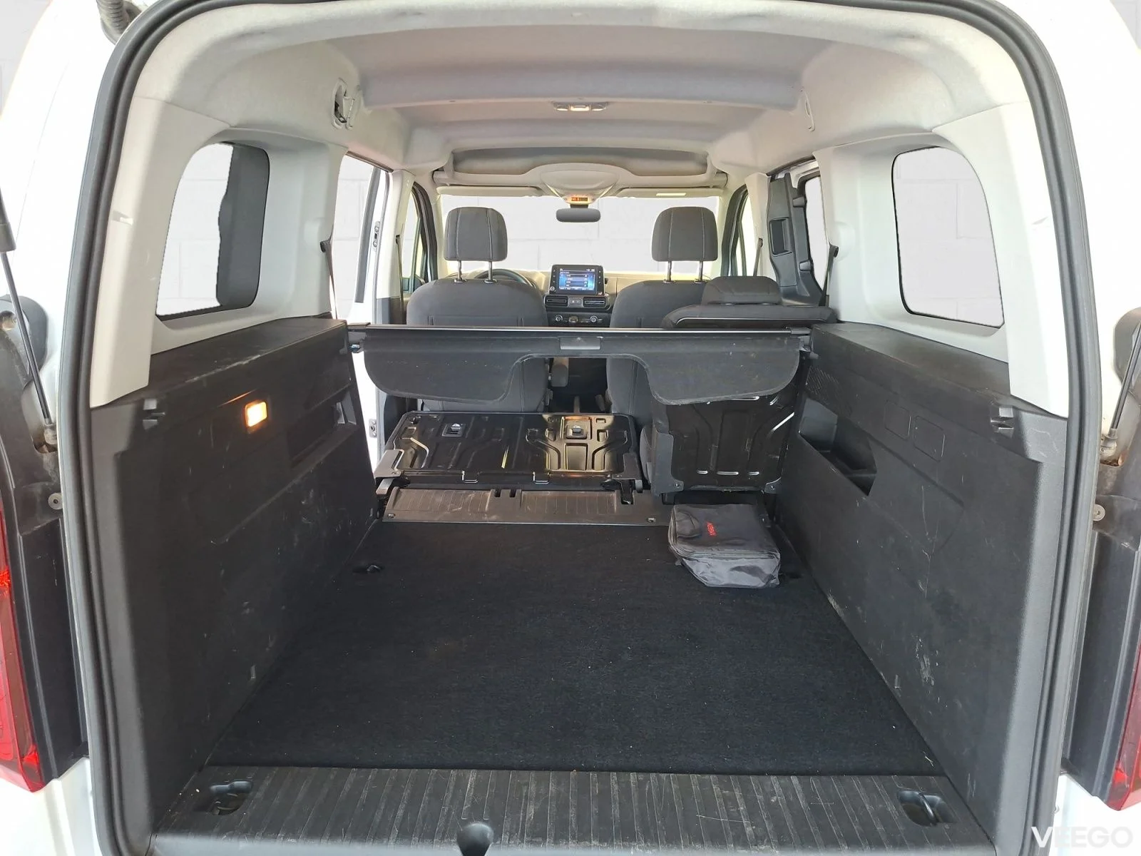 Toyota Proace City Shutle Long Double side door 1.5 96kW