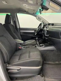 Toyota Hilux Active 2.4 110kW thumbnail