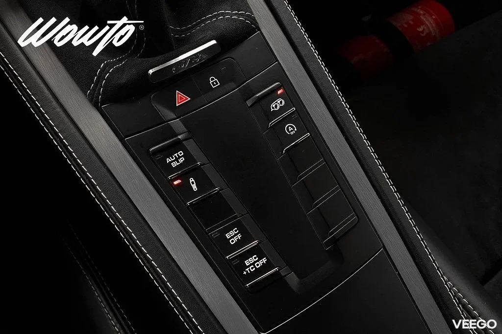 Porsche 718 Cayman GT4 Manuell 420HK Clubsport /Sv-Såld 309kW