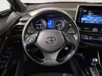 Toyota C-HR Style Hybrid 1.8 72kW thumbnail