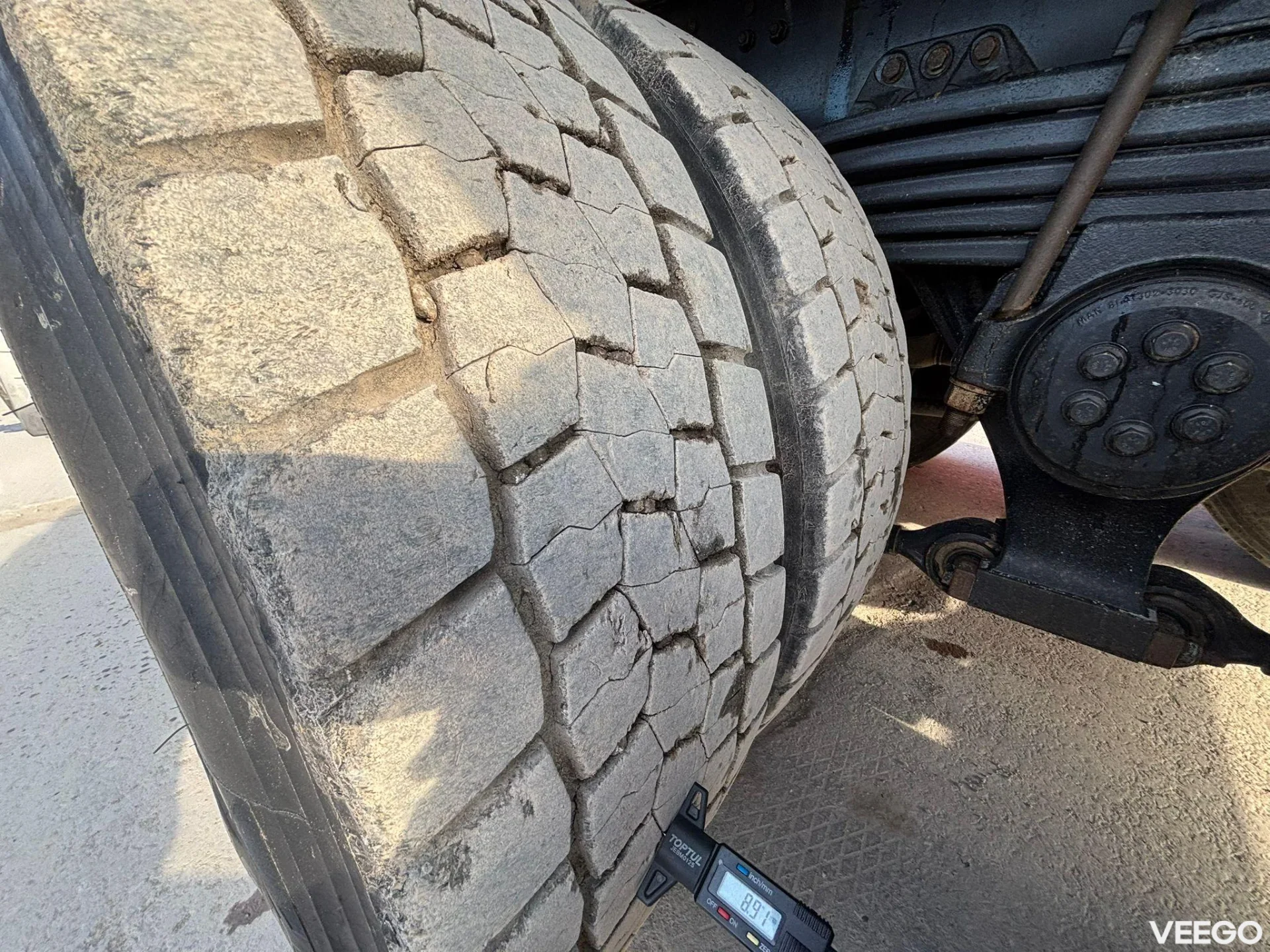 MAN TGS FULL STEEL / PRITARDER / BOX L=5957 mm 375kW