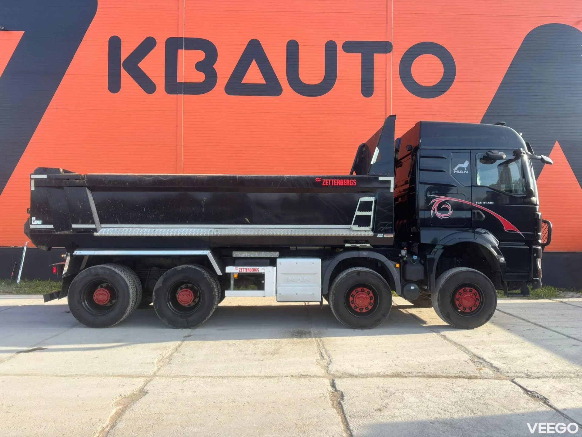 MAN TGS FULL STEEL / PRITARDER / BOX L=5957 mm 375kW