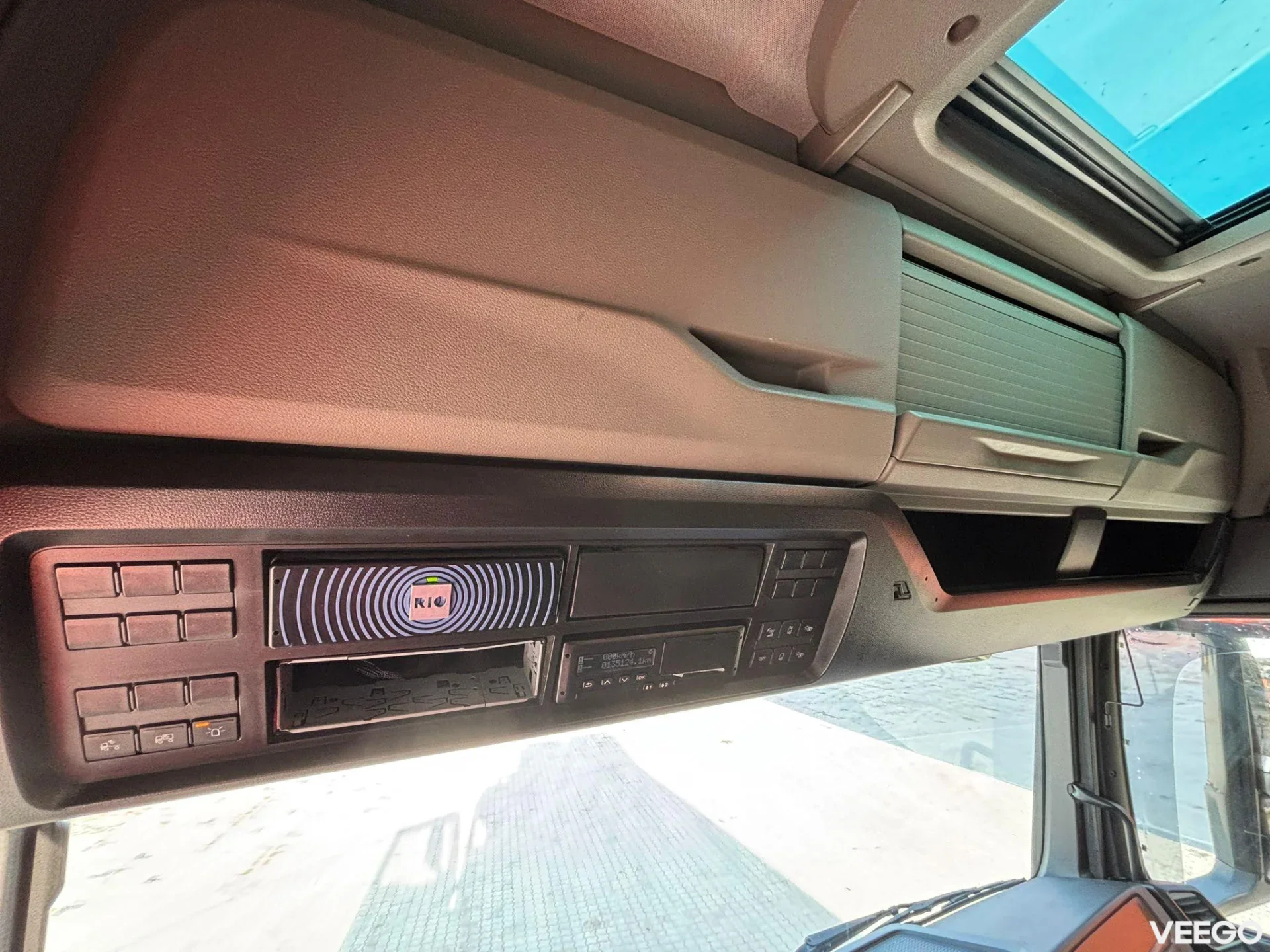 MAN TGS FULL STEEL / PRITARDER / BOX L=5957 mm 375kW