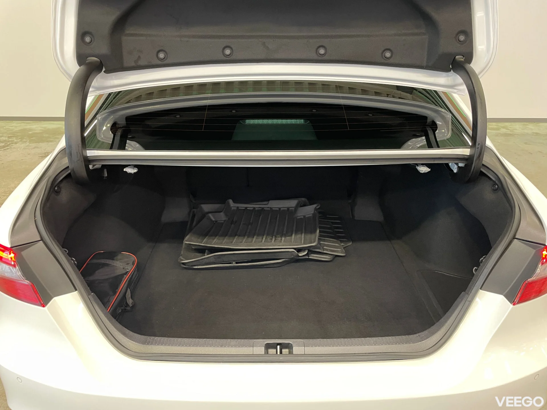 Toyota Camry - 2.5 131kW