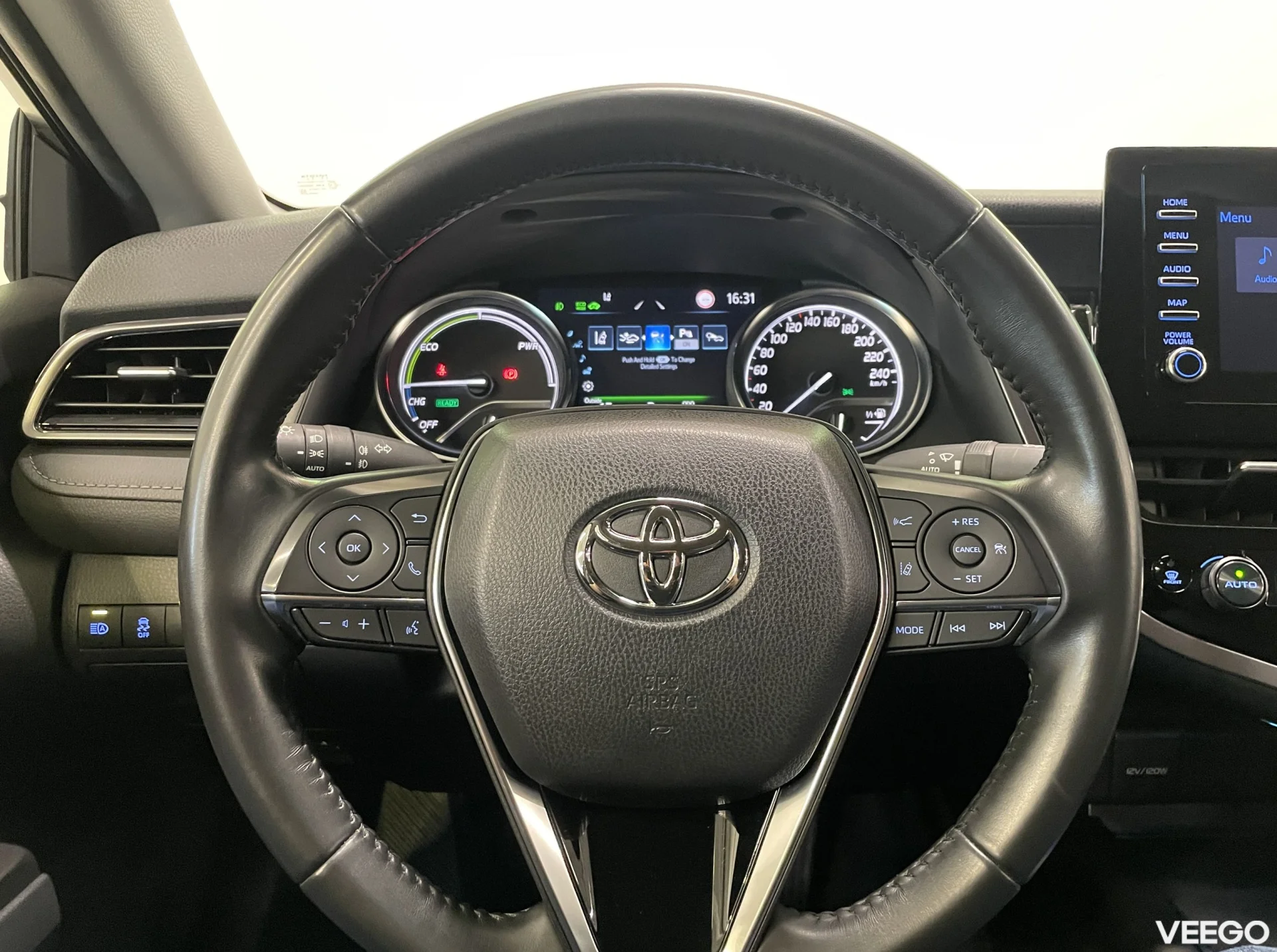 Toyota Camry - 2.5 131kW
