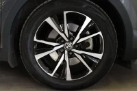 Toyota C-HR 112kW thumbnail
