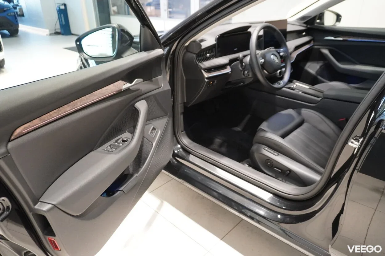 Skoda Superb HB L&K 4X4 2 142kW