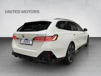 BMW 540 Touring M-Sportpakett 3 223kW thumbnail