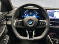 BMW 540 Touring M-Sportpakett 3 223kW thumbnail