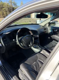 Volvo V70 D5 2.4 120kW thumbnail
