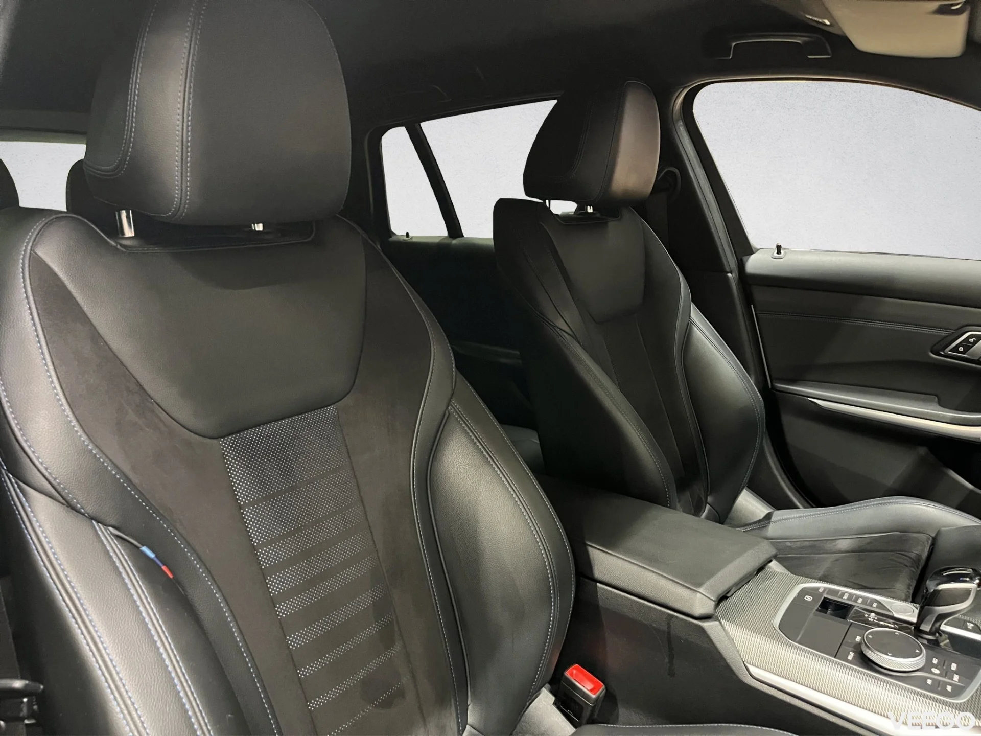 BMW 330 Touring M-Sportpakett 135kW