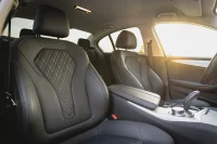 BMW 520 i MHEV LCI 2 135kW thumbnail
