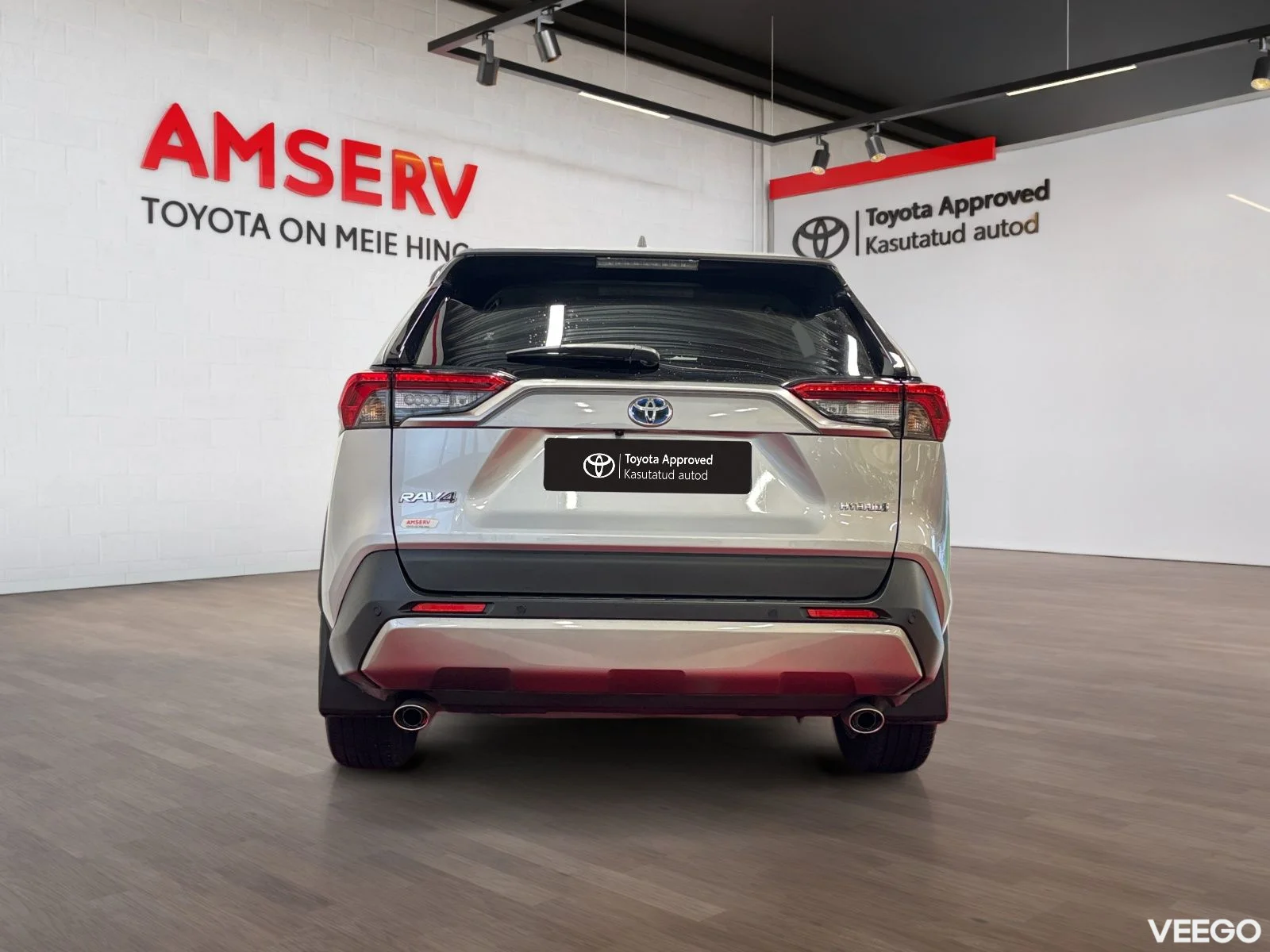 Toyota RAV4 Luxury Limited 2.5 131kW