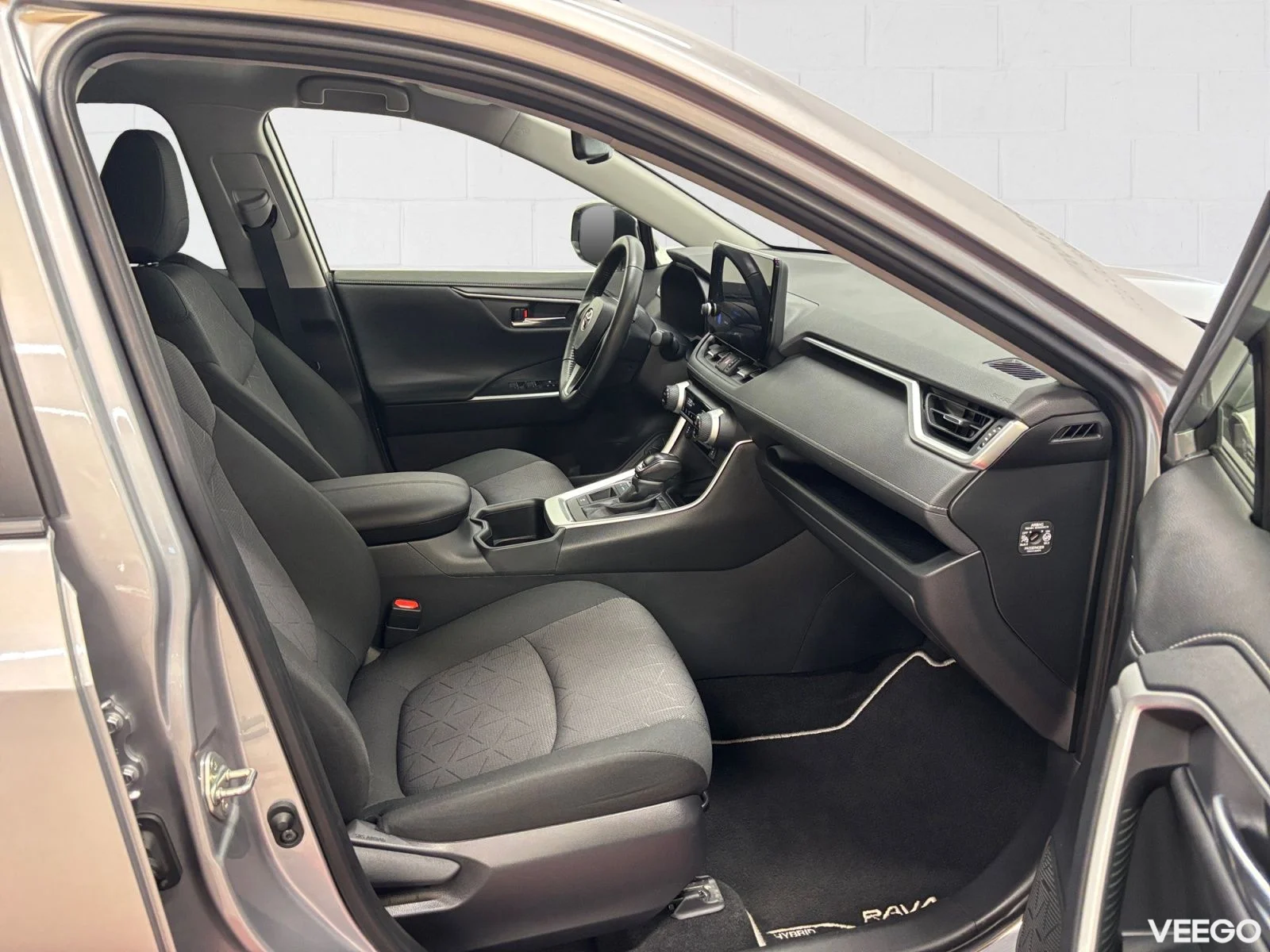 Toyota RAV4 Luxury Limited 2.5 131kW