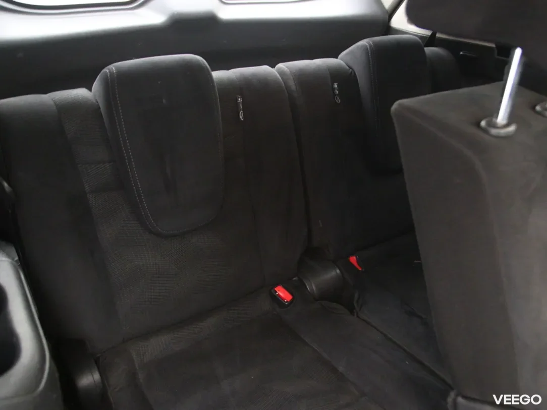 Nissan X-Trail 1.6 96kW