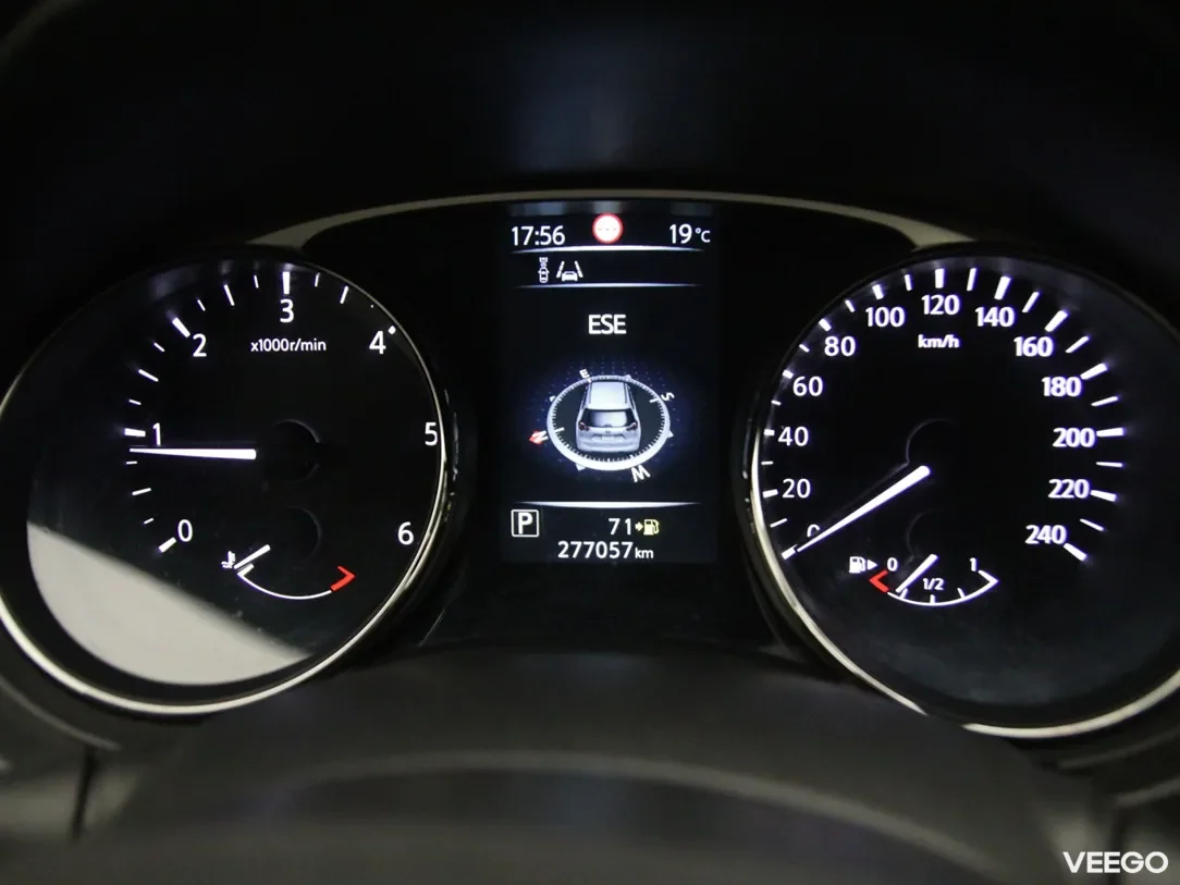Nissan X-Trail 1.6 96kW