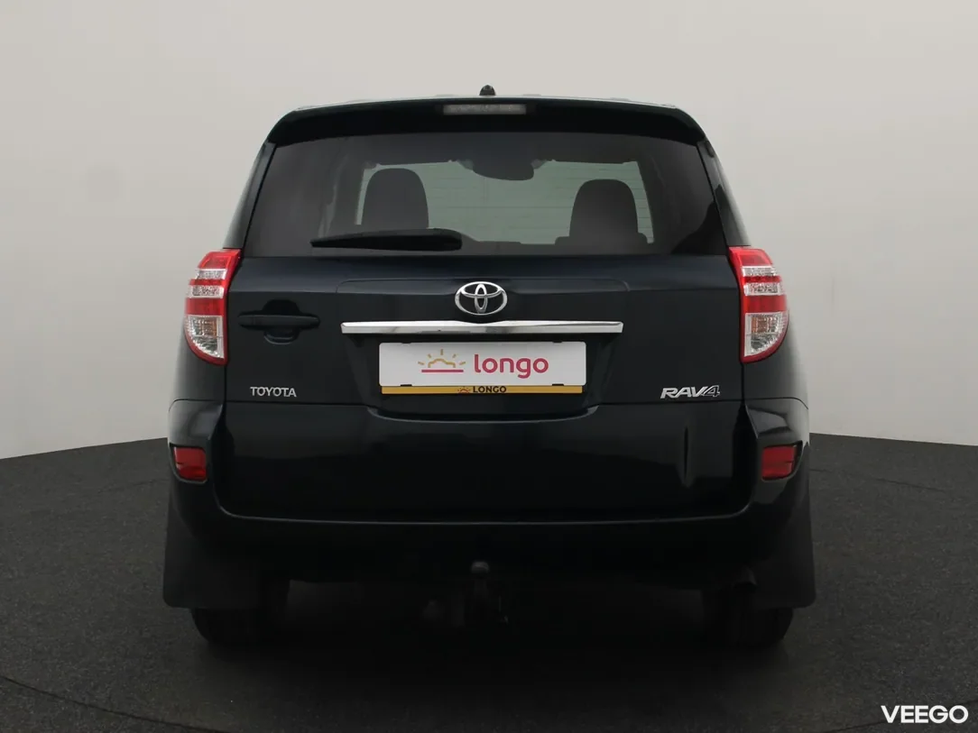Toyota RAV4 2.2 110kW