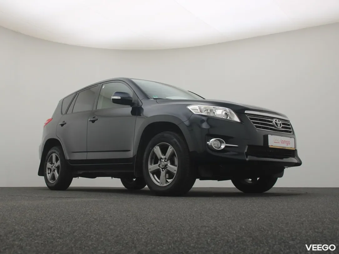 Toyota RAV4 2.2 110kW