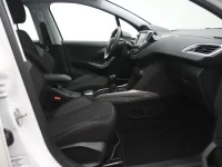 Peugeot 2008 1.2 81kW thumbnail