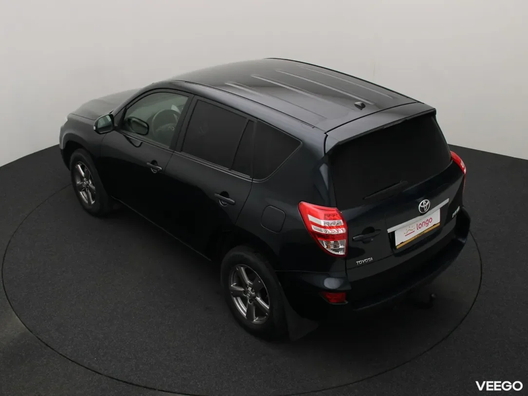 Toyota RAV4 2.2 110kW