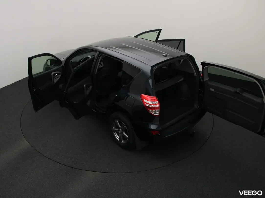 Toyota RAV4 2.2 110kW