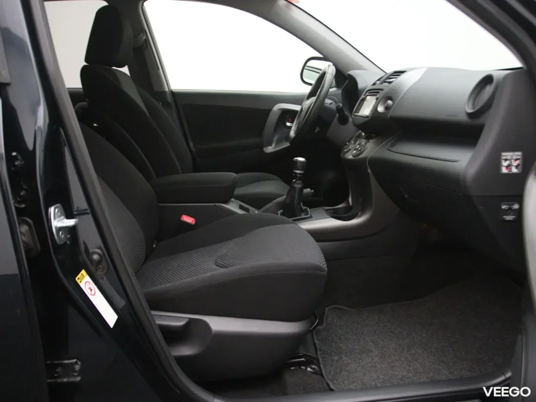 Toyota RAV4 2.2 110kW