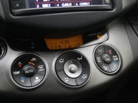 Toyota RAV4 2.2 110kW thumbnail