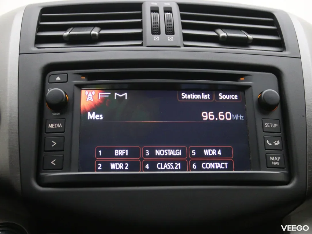 Toyota RAV4 2.2 110kW