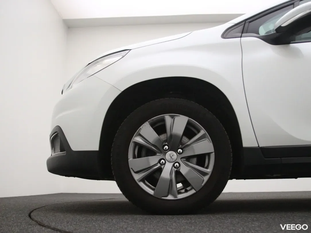 Peugeot 2008 1.2 81kW