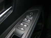 Peugeot 3008 1.2 96kW thumbnail