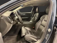 Volvo V60 Cross Country B4 AWD 197HK Plus /Drag /Värmare 145kW
