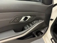 BMW 330 330 e Touring 292HK /Keyless /Moms 215kW