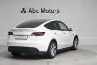 Tesla Model Y LONG RANGE DUAL MOTOR AWD 378kW thumbnail