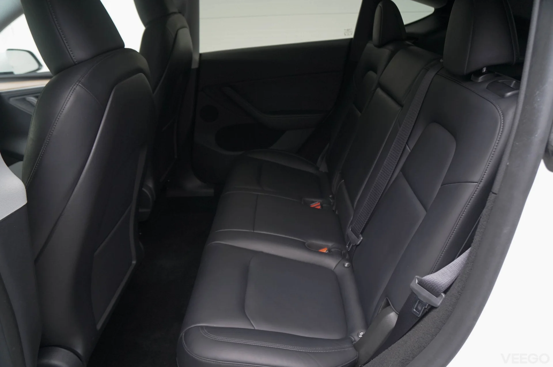 Tesla Model Y LONG RANGE DUAL MOTOR AWD 378kW